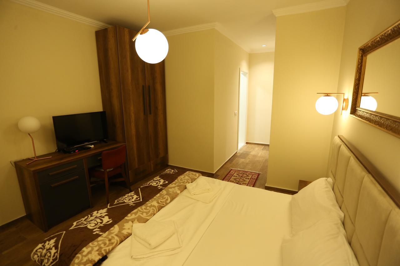 Saray Hotel Prizren Exteriér fotografie