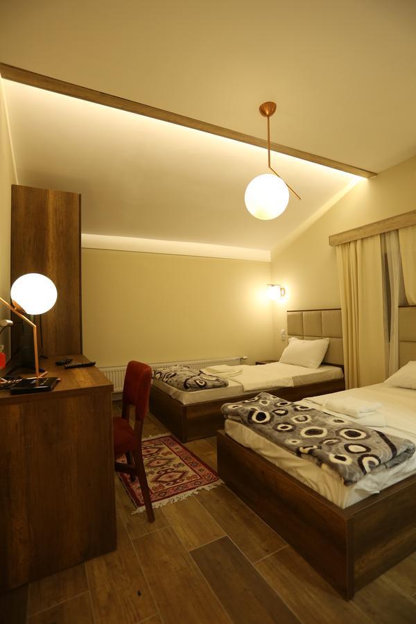 Saray Hotel Prizren Exteriér fotografie